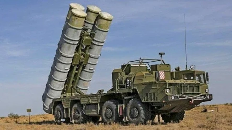 Після удару ГУР у Криму: підтверджено знищення «Тріумфа» та РЛС 96Л6