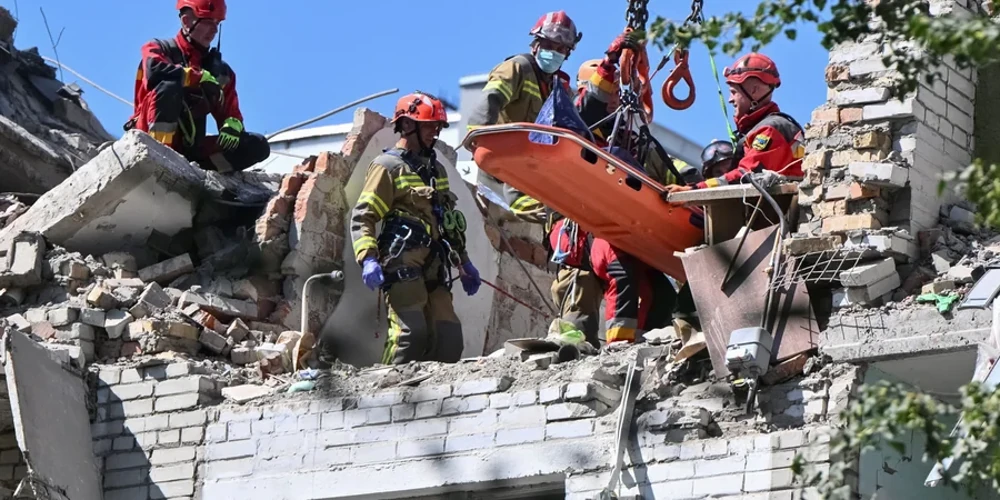Львів після удару 30 липня: 38 постраждалих, на Патона триває розбір завалів