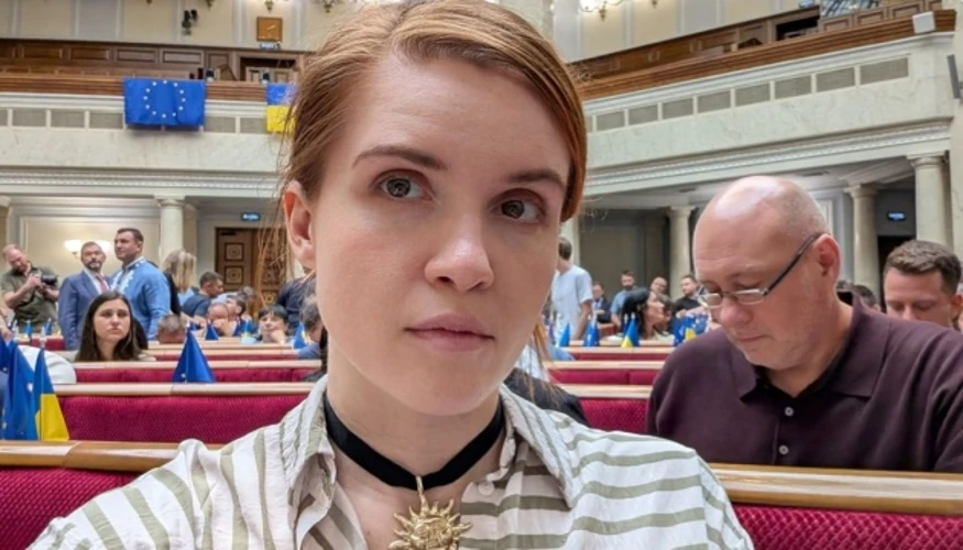 Безугла повернулась у фракцію: ролі Корнієнка, Железняка та самої депутатки
