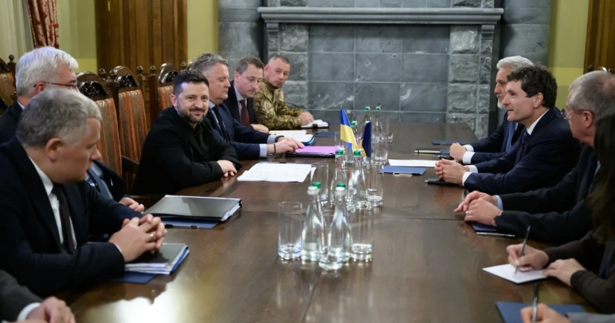 Зеленський назвав наслідки саміту C8 для енергетики і логістики Карпат