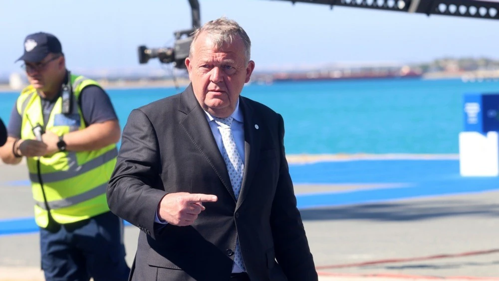 Хронологія: провокація фрегата РФ і рішення Данії щодо пакета для України