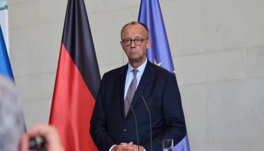 Мерц у Берліні назвав мету підтримки України та заявив про переговори